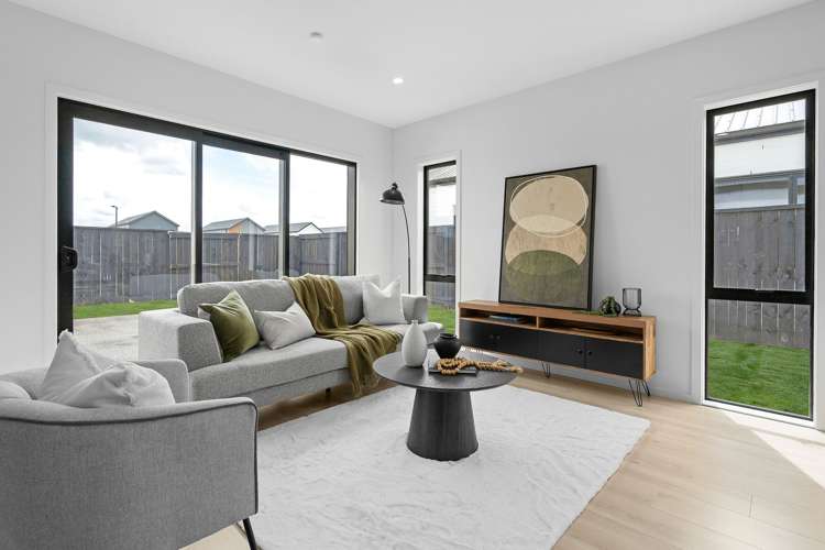 11 Halley Drive Chartwell_10