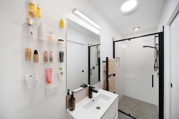 31 John Main Drive Ramarama_10