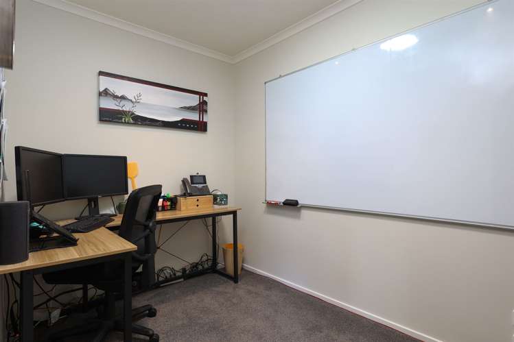 85 Sanctuary Drive Stoke_18