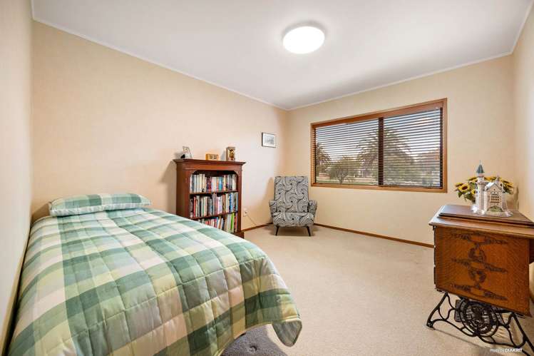 23 Maygrove Drive Orewa_19