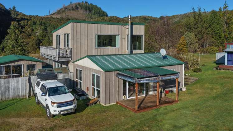 111 Bates Road Takaka Hill_28