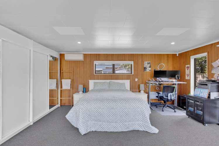 4 Sharpley Place Chartwell_12