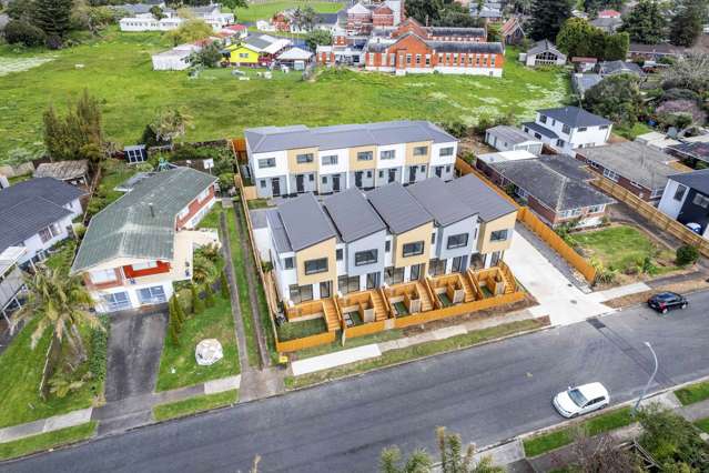 Stunning Brand Homes in the Heart of Papatoetoe