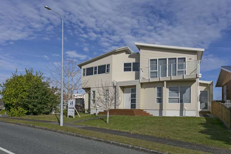 35 Upland Street Brookfield_14