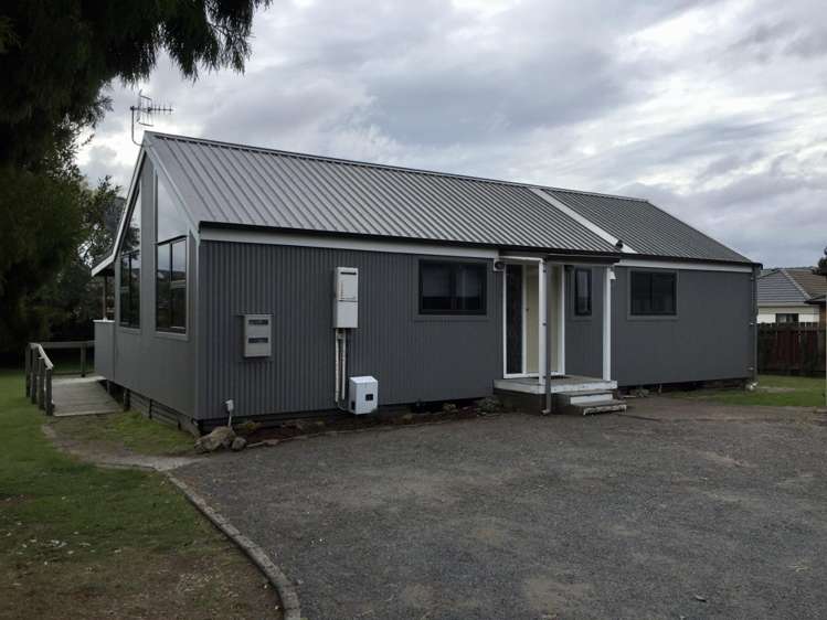 31 Burton Place Owhata_9