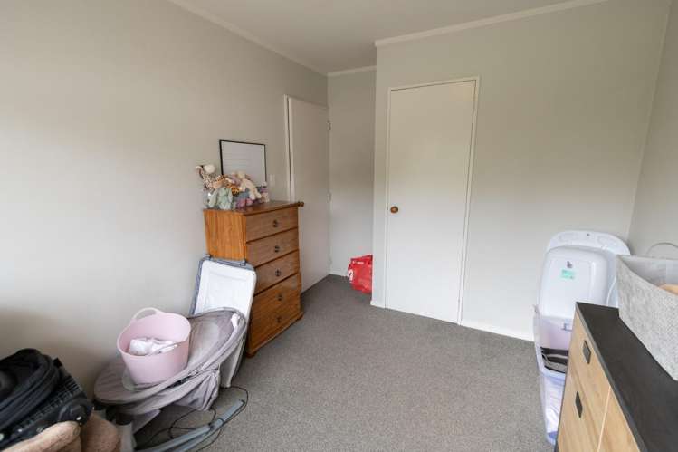 4 Robyn Hyde Place 11373_4
