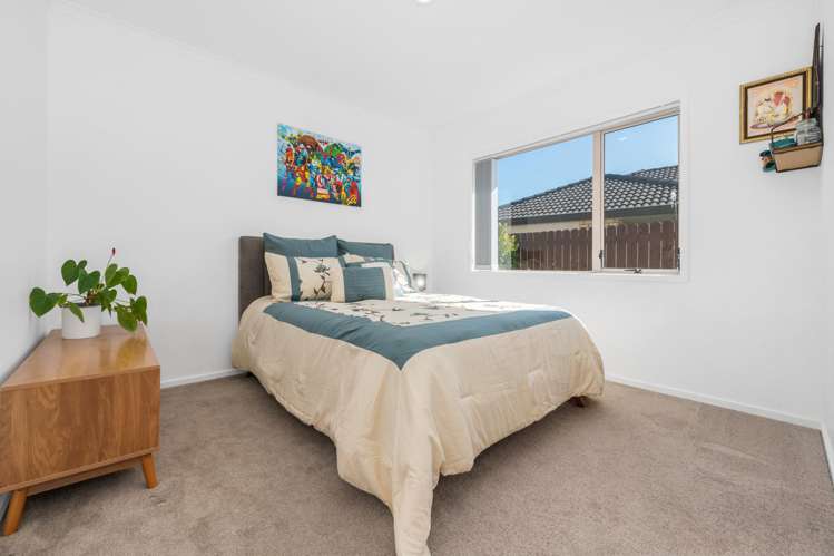 27 Redcastle Drive East Tamaki_13