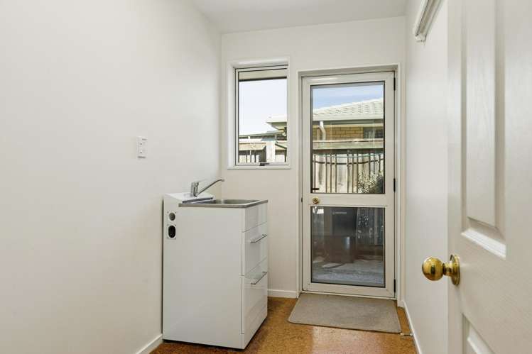 13 Springswood Grove Springlands_23