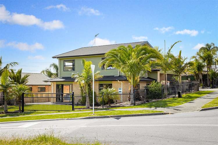 59a Hewlett Road Massey_31