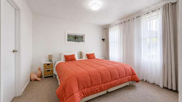 10 Tatahi Street Te Puru_10