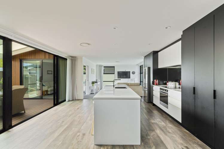 10 Mackillop Way Brooklands_2