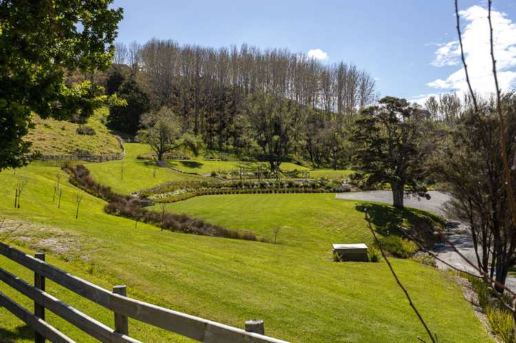 44 Frost Road Leigh_15