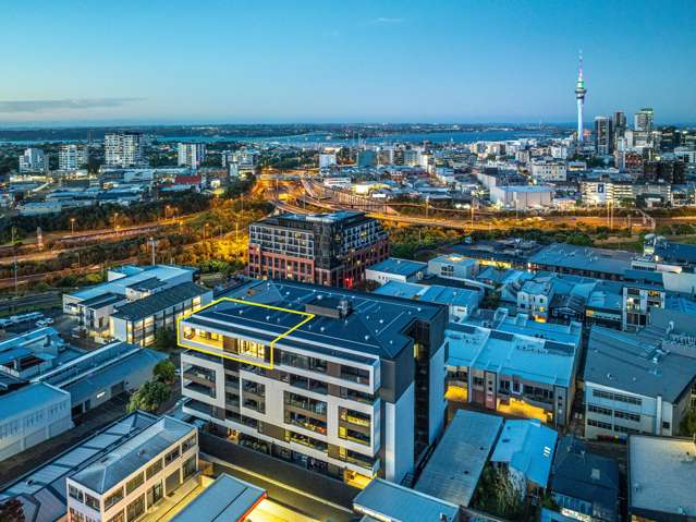 Penthouse Alert: This Is a Must-View!