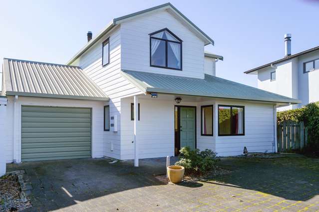 Taupo Townhouse - Great Potential