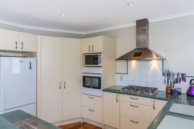 5 Double Bay Place Army Bay_6