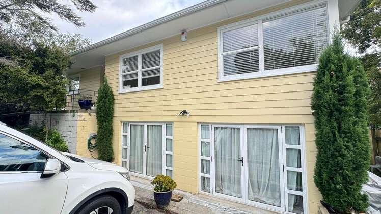 4 Easton Park Parade_0