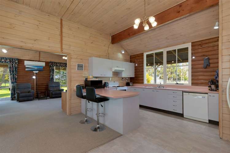 524 Downs Road West Eyreton_12