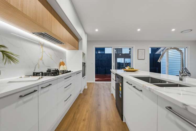 1 Parkland Loop Milldale_9