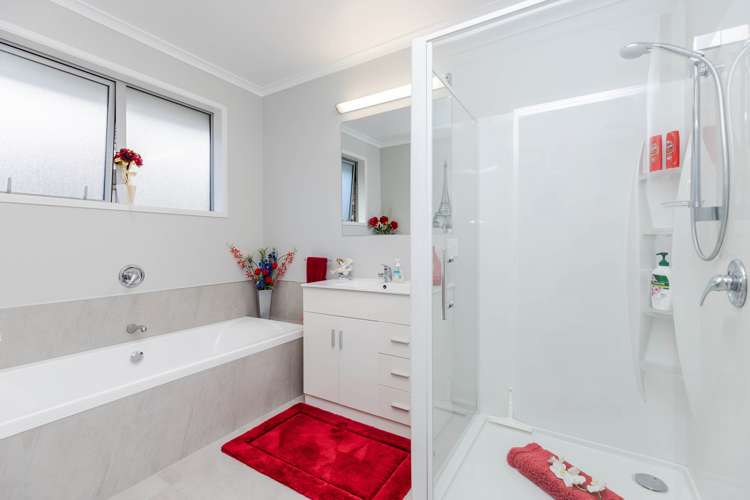 16 Carlingford Rise Dinsdale_17