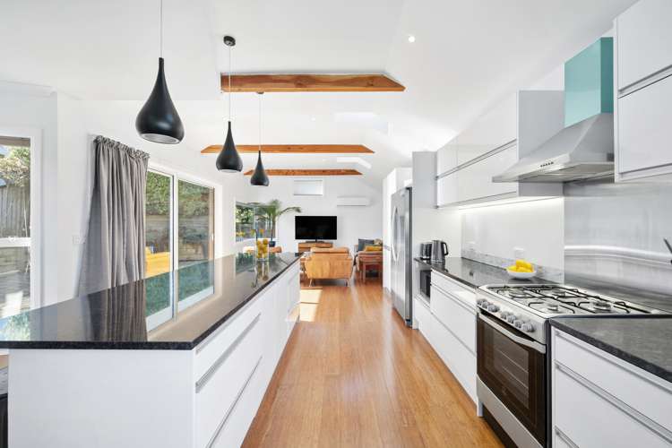 91 Sunshine Avenue Karori_5