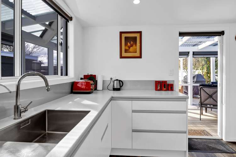 49 Kawei Road Hawera_15