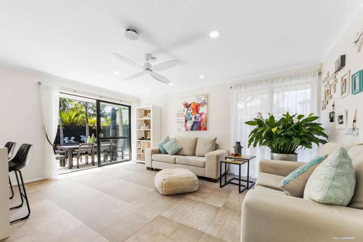 12 Piriti Drive Te Atatu Peninsula_9