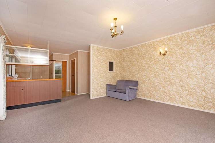 28 Oliver Twist Avenue Mellons Bay_8