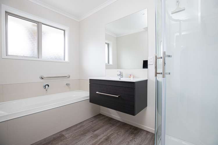 1 Four Peaks Drive Wigram_13