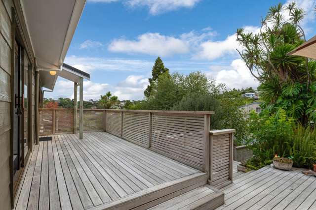 2/13 Newstead Avenue Browns Bay_1