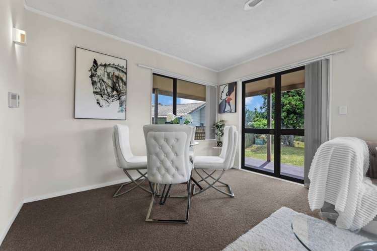 18 Greenstone Place Clover Park_8