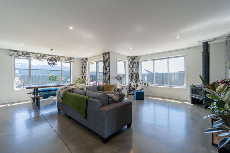 11 Breaksea Street Te Anau_11