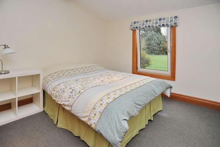 454 Johns Road Fernside_13