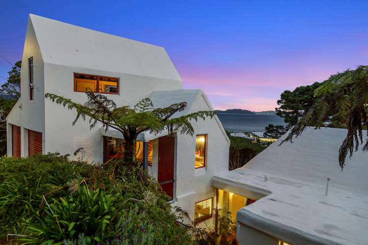 22 Rakeiora Grove Korokoro_47