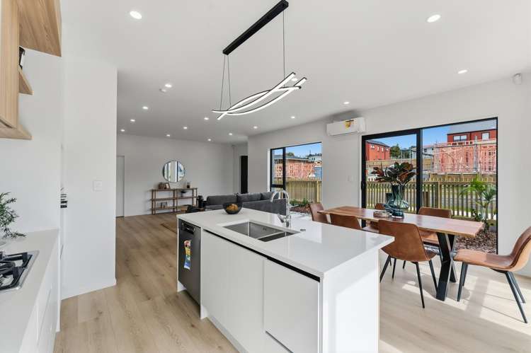 Lot 1-5/125 Reeves Road Pakuranga Heights_1