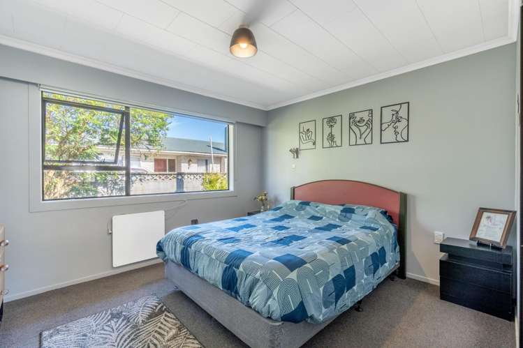 106 Cunningham Crescent Grasmere_12