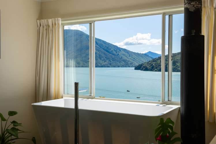 69 Moenui Road Havelock_13