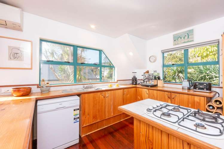 312 Hokianga Harbour Drive Omapere_16