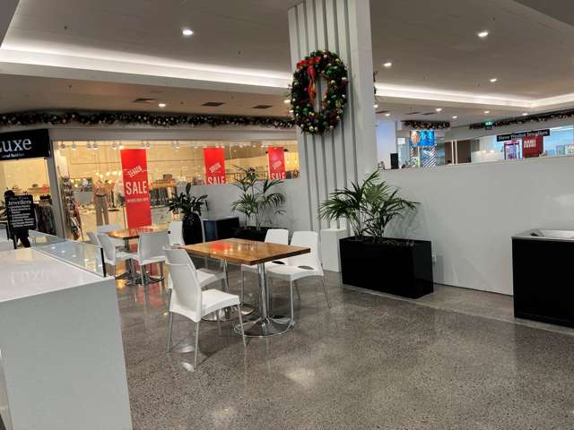 Kiosk/112 Whitford Road Somerville_2