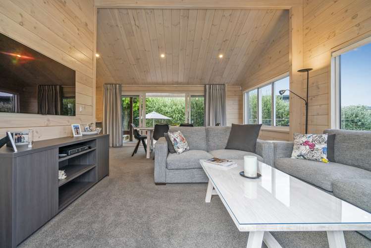 35 Pleasant Place Pauanui_9