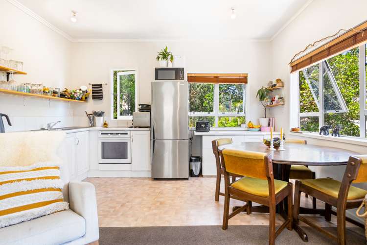 136 Motutara Road Muriwai_6