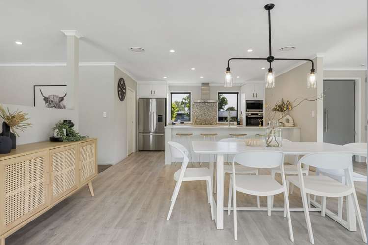 5 South Oaks Close Pukemoremore_10