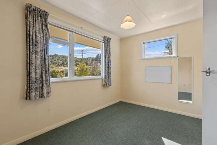 83 Hampden Street Picton_12