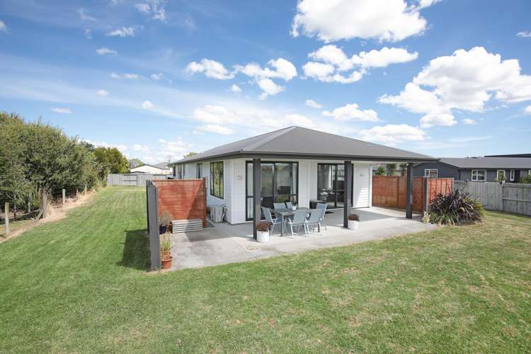 6 George Street Bulls_18