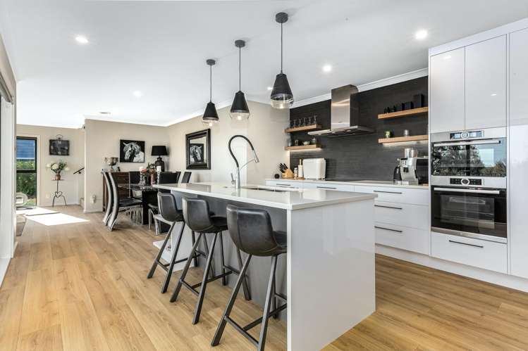 66 Endeavour Drive_0