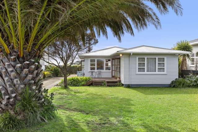 13 Lorenzen Bay Road Raglan_2