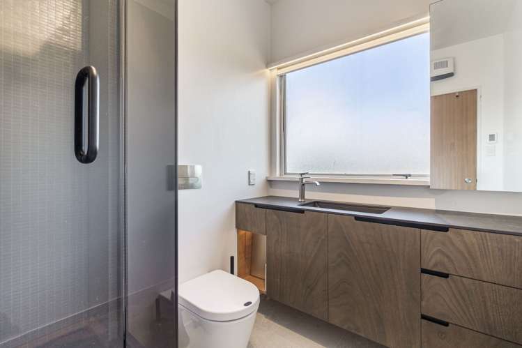 4a/18 King Edward Parade Devonport_13