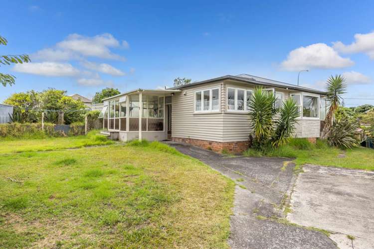 74 Mcleod Road Te Atatu South_4