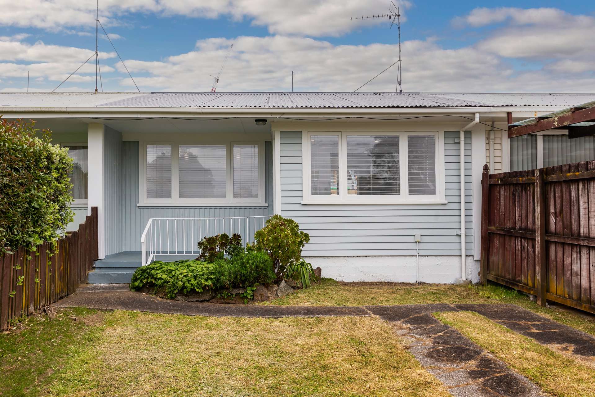 2/107 Portage Road New Lynn_0