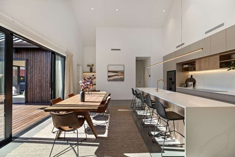 30 Cunninghams Drive Jacks Point_11