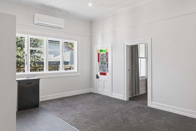 2/153 Wainui Road Kaiti_4
